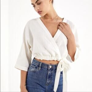 Urban Outfitters Kimmy Wrap Cropped Linen Blend Kimono Sleeve Top Size XS